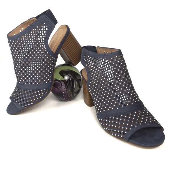 Andrew Geller blue punched leather w/ studs 10 - Picture 2 of 8